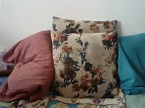 juicy candy1999 online show from January 21, 7:15 am