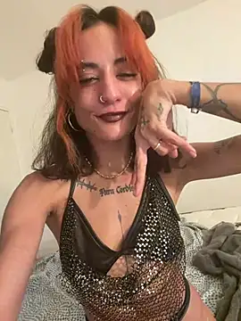 sugarunebaby online show from July 31, 6:18 pm