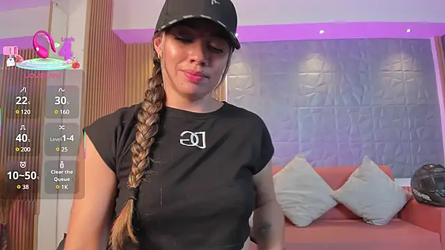 Alessia Taylorr online show from March 18, 6:04 pm