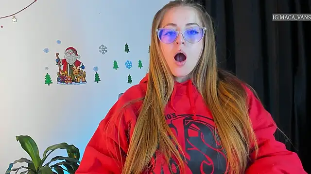 tekila   online show from December 2, 10:45 pm