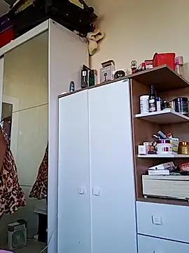 Indiazinhax online show from September 15, 10:26 am