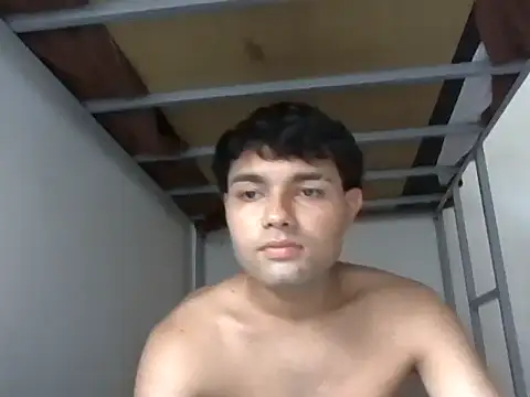 Snapshot of Apaixonado_ks chatting on December 17, 7:20 pm Apaixonado ks online show from December 17, 7:20 pm