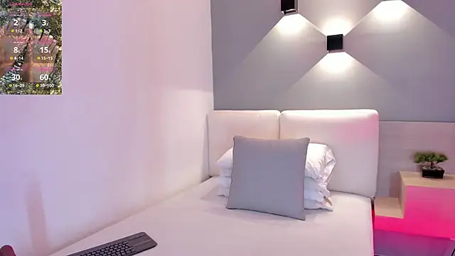 ellamontoya online show from October 28, 12:19 pm