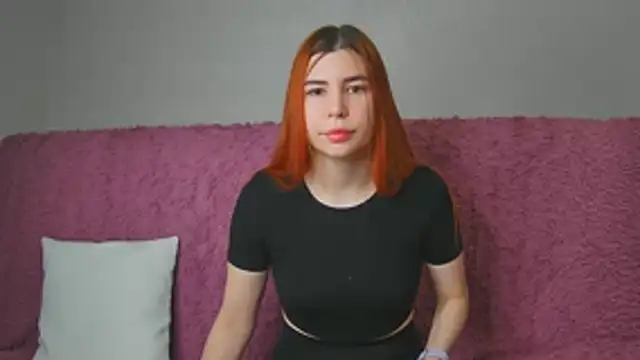 ElllaNuar online show from March 3, 1:45 am