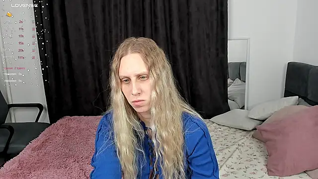 miissblonde online show from February 26, 2:04 am