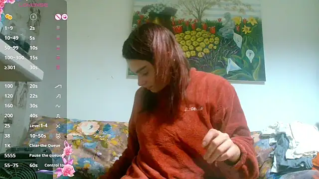 Sophie Bell online show from December 6, 10:41 pm