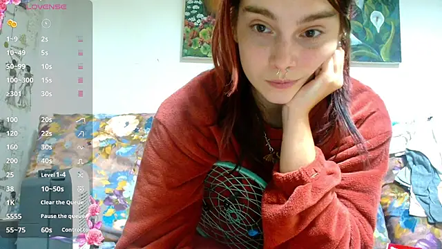 Sophie Bell online show from December 7, 6:37 pm