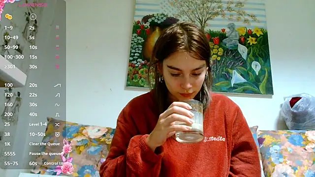 Sophie Bell online show from January 10, 5:56 pm