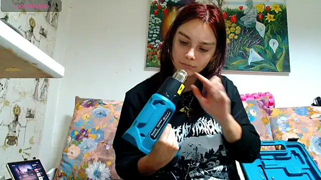 Sophie Bell online show from January 29, 5:24 pm