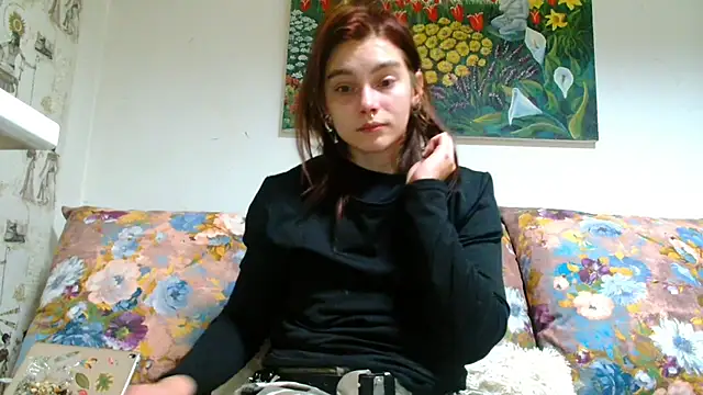 Sophie Bell online show from February 24, 5:31 pm