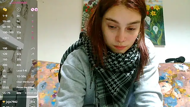 Sophie Bell online show from February 28, 7:25 pm