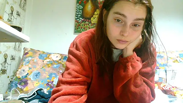 Sophie Bell online show from March 16, 4:56 pm