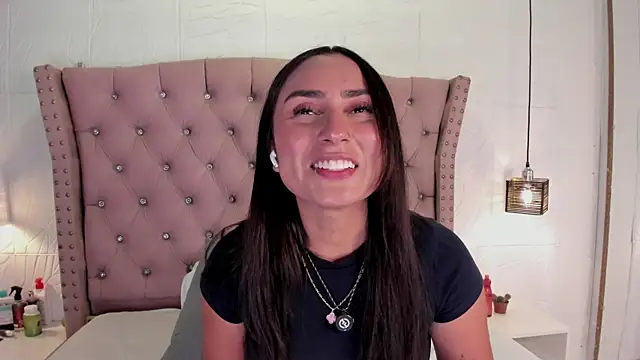 lia sofiia online show from May 23, 9:35 am