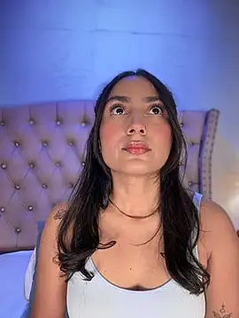 Snapshot of lia_sofiia chatting on July 8, 9:14 am lia sofiia online show from July 8, 9:14 am