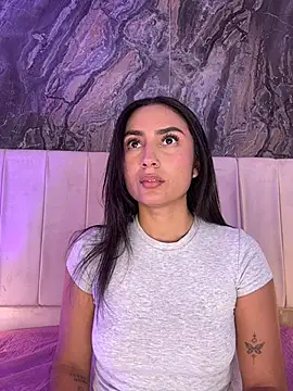 Snapshot of lia_sofiia chatting on July 31, 9:41 am lia sofiia online show from July 31, 9:41 am