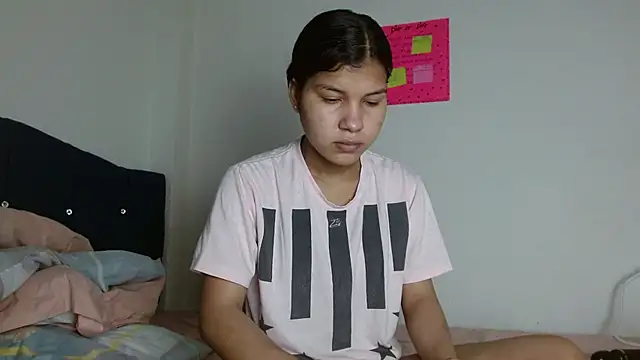 SophiaMeyerst online show from December 16, 4:49 pm