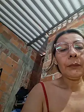 Snapshot of Mia-funny20 chatting on June 16, 8:55 pm Mia-funny20 online show from June 16, 8:55 pm