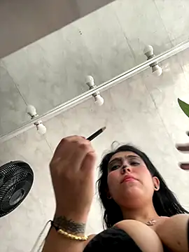 emma  cute   online show from October 10, 11:31 am