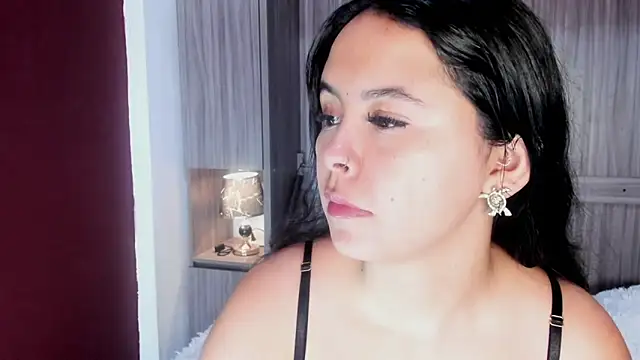 Snapshot of valerymeyerr chatting on May 5, 11:51 am valerymeyerr online show from May 5, 11:51 am