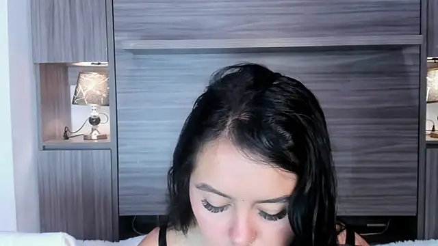 Snapshot of valerymeyerr chatting on May 9, 11:59 am valerymeyerr online show from May 9, 11:59 am
