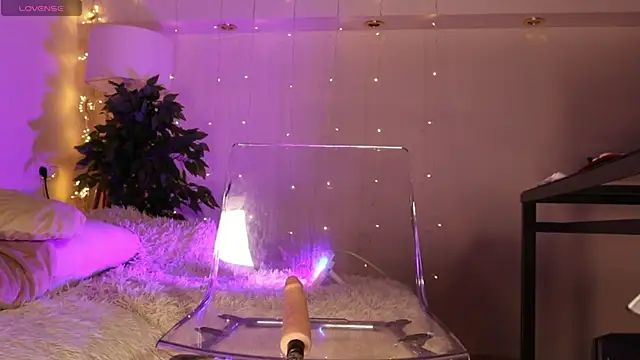 Snapshot of Sexydoll112 chatting on January 22, 11:53 pm Sexydoll112 online show from January 22, 11:53 pm