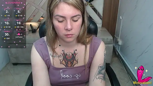 Snapshot of Paula_b_ chatting on May 15, 12:45 pm Paula b online show from May 15, 12:45 pm