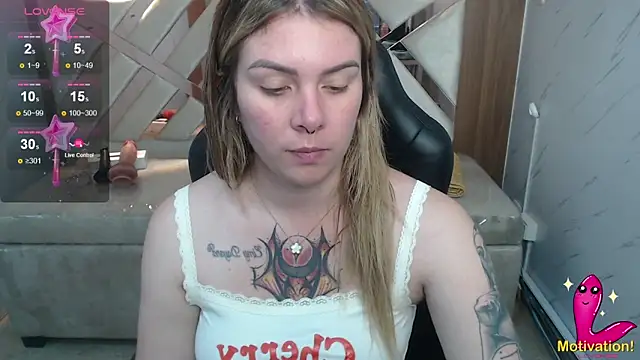 Snapshot of Paula_b_ chatting on June 29, 1:00 pm Paula b online show from June 29, 1:00 pm
