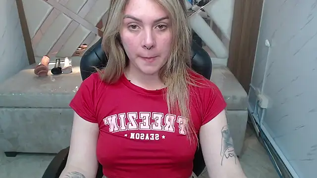 Snapshot of Paula_b_ chatting on July 11, 12:52 pm Paula b online show from July 11, 12:52 pm