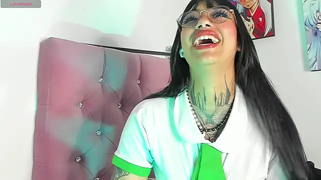 Snapshot of Akari1_Mischief chatting on January 30, 10:08 pm Akari1 Mischief online show from January 30, 10:08 pm