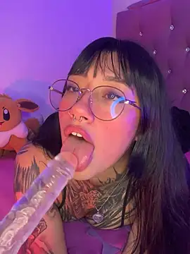 Snapshot of Akari1_Mischief chatting on March 15, 8:26 am Akari1 Mischief online show from March 15, 8:26 am