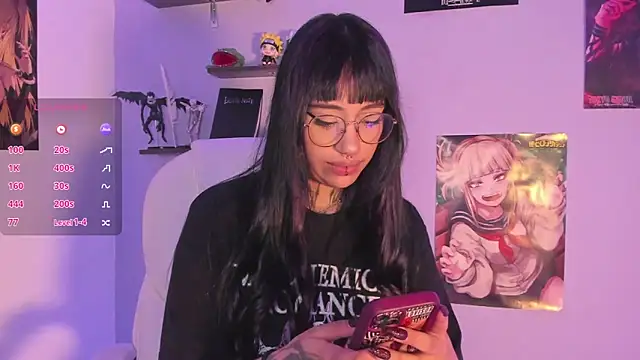 Snapshot of Akari1_Mischief chatting on December 22, 3:03 am Akari1 Mischief online show from December 22, 3:03 am