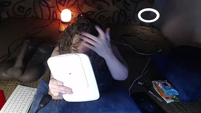 Snapshot of MiniNatalie chatting on January 26, 6:48 pm MiniNatalie online show from January 26, 6:48 pm