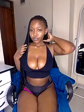Snapshot of Sweet_mella chatting on June 29, 7:03 pm Sweet mella online show from June 29, 7:03 pm