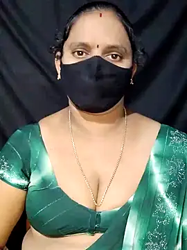 Snapshot of vintage-vibs chatting on February 5, 3:23 am vintage-vibs online show from February 5, 3:23 am