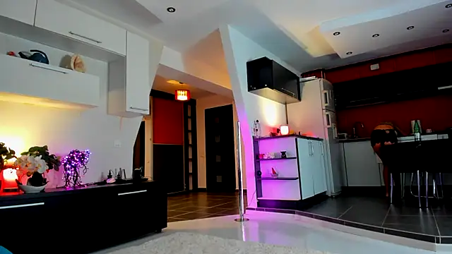 MissSmiley26 online show from September 12, 9:37 pm