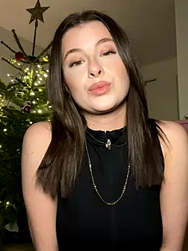 Mia-Minou online show from December 21, 2:57 pm