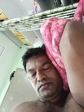 Snapshot of PVNRAO0831 chatting on July 5, 7:54 pm PVNRAO0831 online show from July 5, 7:54 pm