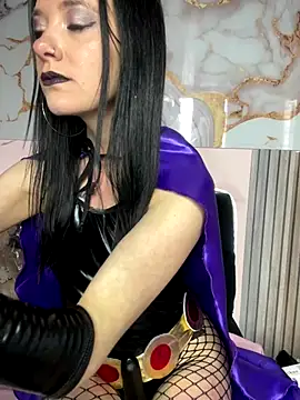 Isabella 21x online show from October 31, 1:23 pm