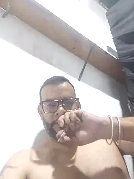 Snapshot of Daos69 chatting on October 13, 3:28 am Daos69 online show from October 13, 3:28 am