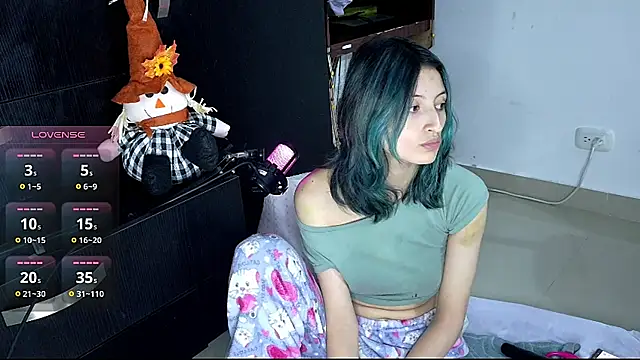 Camila---torres online show from October 29, 2:25 am