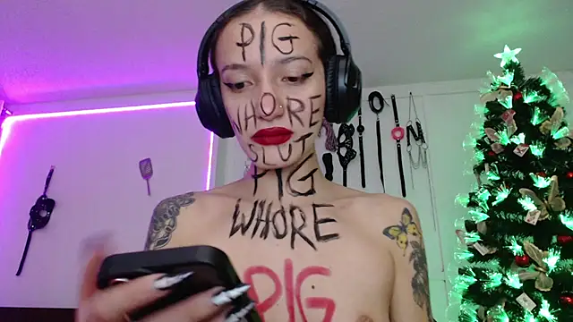 Eloise-brown online show from December 9, 8:22 am