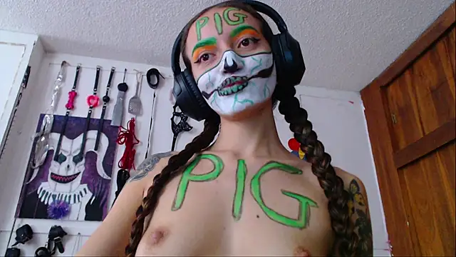 Eloise-brown online show from January 19, 7:37 pm