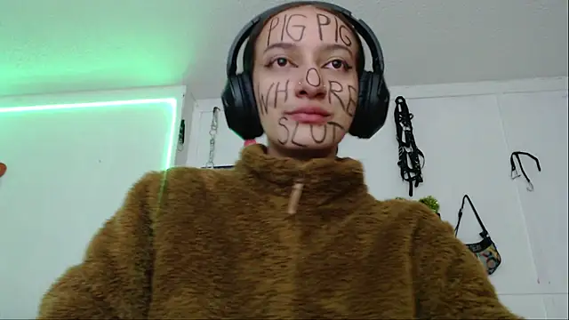 Eloise-brown online show from January 30, 4:37 am