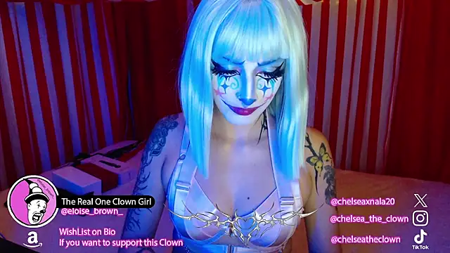 Snapshot of Eloise-brown chatting on June 8, 8:53 pm Eloise-brown online show from June 8, 8:53 pm