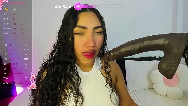 Snapshot of Olivia_fx chatting on June 3, 5:07 pm Olivia fx online show from June 3, 5:07 pm