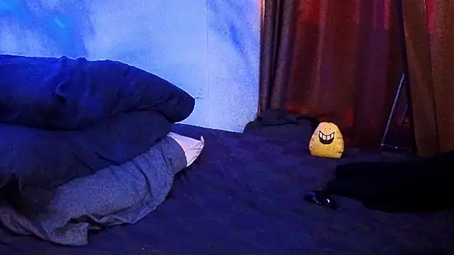 LuvNuk online show from January 15, 12:09 am