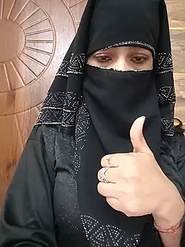 Snapshot of Noorkhatoon chatting on May 18, 3:02 am Noorkhatoon online show from May 18, 3:02 am