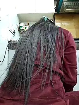 Manpreet kaur21 online show from December 13, 3:21 pm