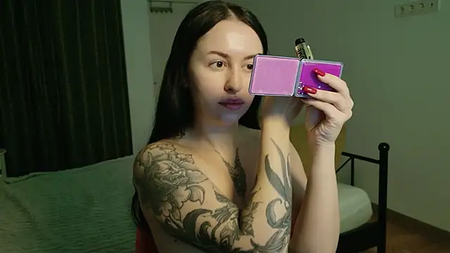 VioletCatt online show from October 24, 5:48 am