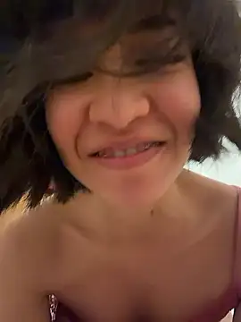 Snapshot of BitchyBratxxx chatting on January 8, 10:12 pm BitchyBratxxx online show from January 8, 10:12 pm